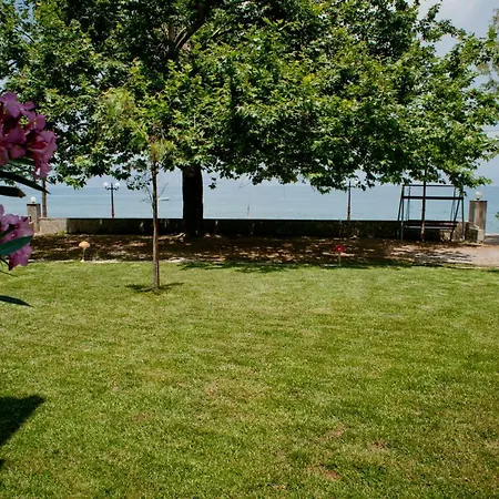 Skourtis Апартаменты *